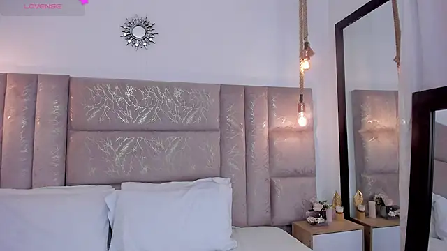 CeliWoods online show from July 2026 10:34:02 AM