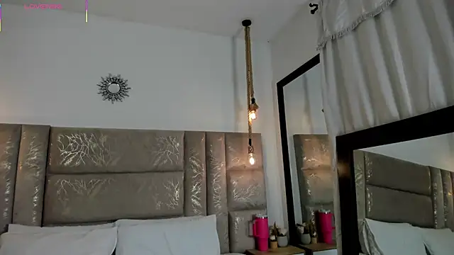 CeliWoods online show from May 2026 10:54:01 AM
