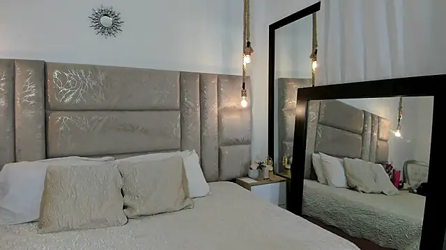 CeliWoods online show from July 2026 11:10:02 AM