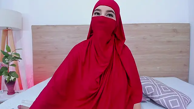 abby rossee online show from February 2026 07:02:01 PM