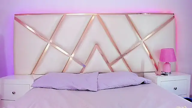 Snapshot of Aisharhodes00 chatting on November 2025 01:59:02 PM Aisharhodes00 online show from November 2025 01:59:02 PM