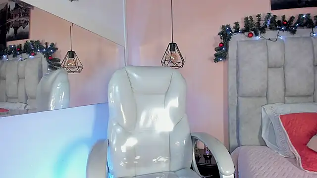 Stefhanyblow online show from December 2025 06:18:02 AM