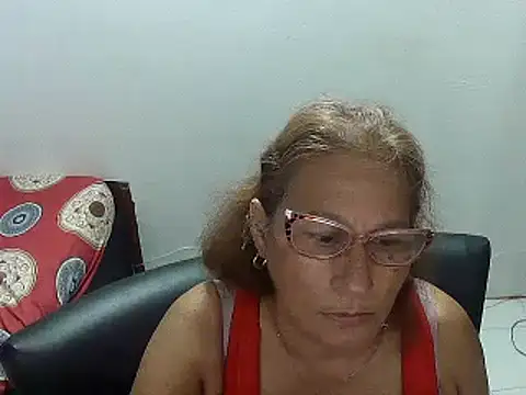 charrysexy1 online show from December 2024 10:41:01 PM