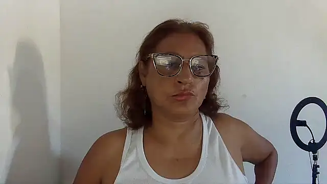 charrysexy1 online show from October 2025 11:42:02 AM