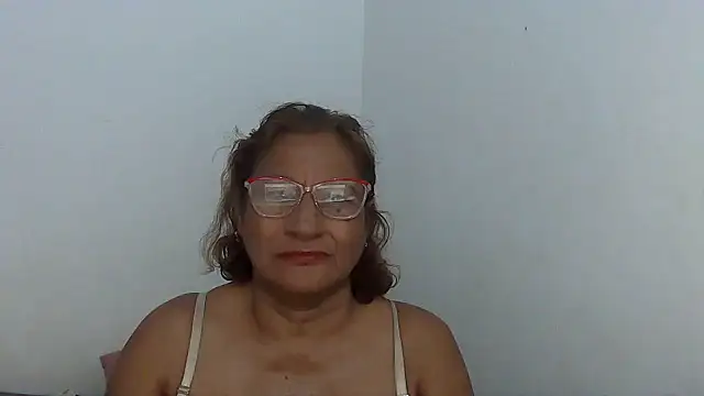 Snapshot of charrysexy1 chatting on January 2026 10:29:02 AM charrysexy1 online show from January 2026 10:29:02 AM