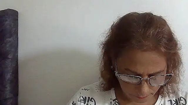 Snapshot of charrysexy1 chatting on November 2025 02:39:02 PM charrysexy1 online show from November 2025 02:39:02 PM