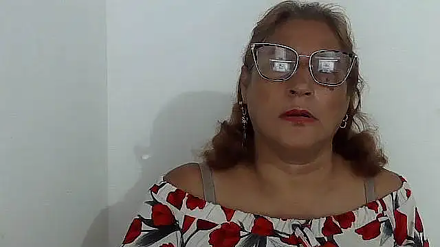 charrysexy1 online show from October 2025 12:41:01 PM