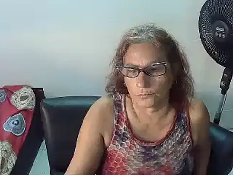 charrysexy1 online show from December 2024 01:49:02 PM