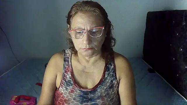 Snapshot of charrysexy1 chatting on January 2026 11:50:01 AM charrysexy1 online show from January 2026 11:50:01 AM