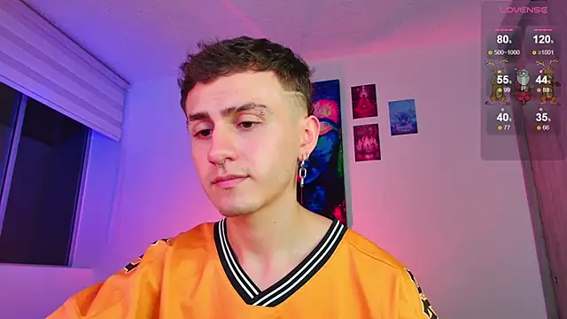 Snapshot of dimitri-bilak chatting on December 2025 11:20:01 PM dimitri-bilak online show from December 2025 11:20:01 PM