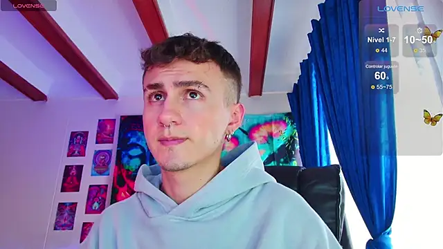 Snapshot of dimitri-bilak chatting on January 2025 10:07:02 PM dimitri-bilak online show from January 2025 10:07:02 PM