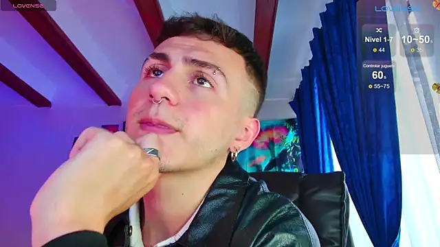 Snapshot of dimitri-bilak chatting on February 2025 10:42:01 PM dimitri-bilak online show from February 2025 10:42:01 PM