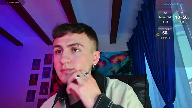 Snapshot of dimitri-bilak chatting on January 2025 11:11:02 PM dimitri-bilak online show from January 2025 11:11:02 PM