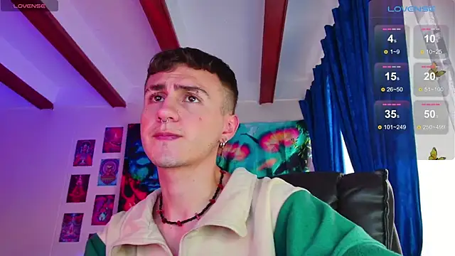 Snapshot of dimitri-bilak chatting on February 2025 10:32:01 PM dimitri-bilak online show from February 2025 10:32:01 PM