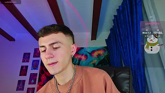 Snapshot of dimitri-bilak chatting on December 2024 12:11:02 AM dimitri-bilak online show from December 2024 12:11:02 AM