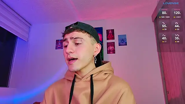 Snapshot of dimitri-bilak chatting on November 2025 11:53:01 PM dimitri-bilak online show from November 2025 11:53:01 PM