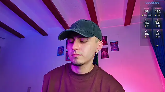 Snapshot of dimitri-bilak chatting on September 2025 05:42:02 AM dimitri-bilak online show from September 2025 05:42:02 AM