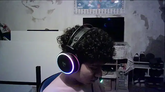 Emv2 online show from February 2026 04:00:02 AM