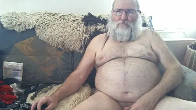 Snapshot of SexySantaC chatting on September 2025 02:51:01 PM SexySantaC online show from September 2025 02:51:01 PM