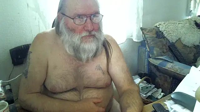 Snapshot of SexySantaC chatting on October 2025 02:07:01 PM SexySantaC online show from October 2025 02:07:01 PM