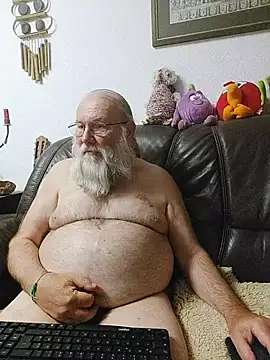 SexySantaC online show from May 2026 08:05:01 PM