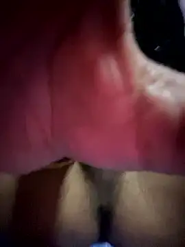 Sexyslimguyy online show from December 2024 01:03:01 PM