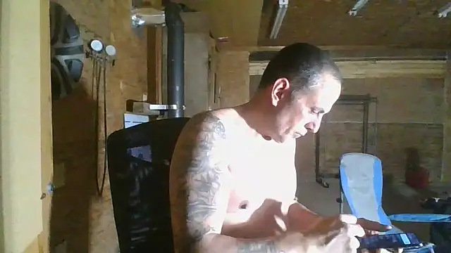 Snapshot of hardcok4u2abuse40 chatting on January 2025 07:50:01 AM hardcok4u2abuse40 online show from January 2025 07:50:01 AM