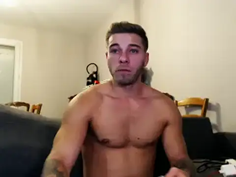 Elkafit28 online show from October 2025 08:54:02 PM