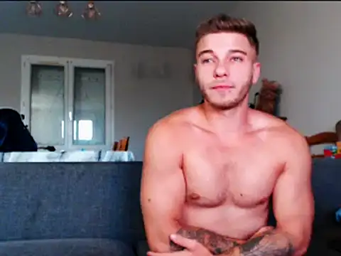 Elkafit28 online show from June 2026 07:47:02 PM