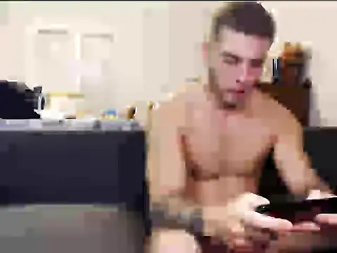 Elkafit28 online show from April 2026 07:58:02 PM