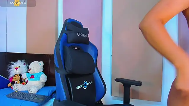 abbyblairs3 online show from November 2025 04:38:02 AM