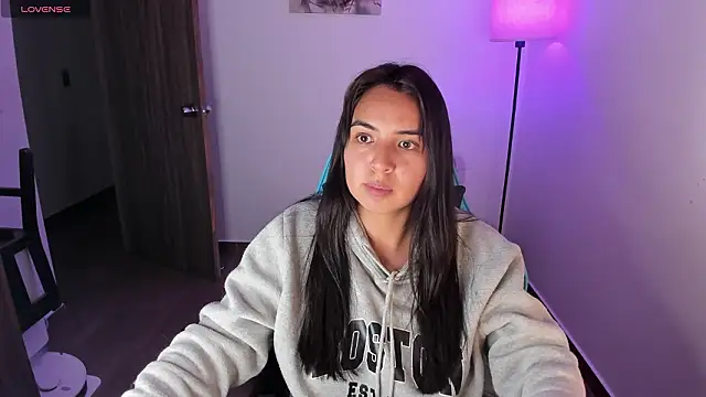 Miss Nicole online show from March 2026 02:38:02 AM