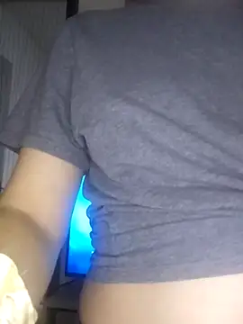 Snapshot of XLisaxx chatting on January 2026 03:10:01 AM XLisaxx online show from January 2026 03:10:01 AM