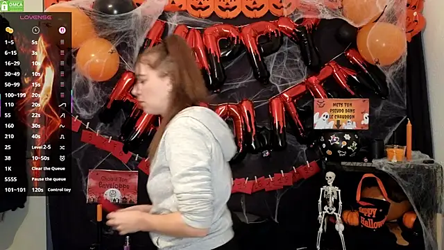 XLisaxx online show from November 2025 02:22:02 PM