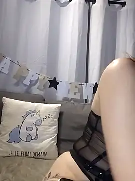 Snapshot of XLisaxx chatting on January 2026 07:19:02 PM XLisaxx online show from January 2026 07:19:02 PM