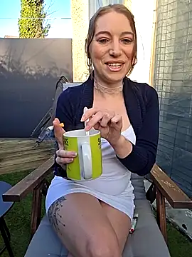 Snapshot of XLisaxx chatting on February 2026 03:56:01 PM XLisaxx online show from February 2026 03:56:01 PM