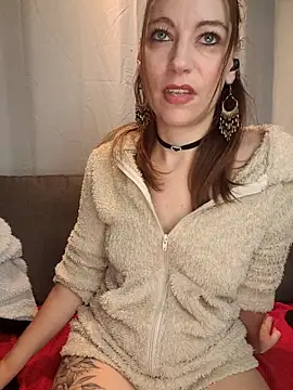 XLisaxx online show from September 2025 03:45:02 AM