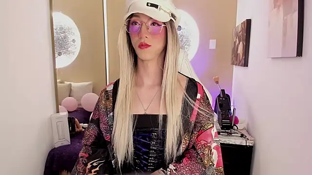 Yaki Tai online show from April 2026 04:16:02 AM