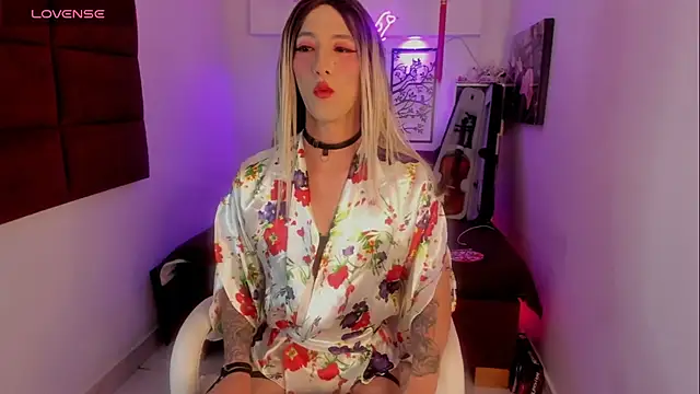 Snapshot of Yaki_Tai chatting on March 2025 06:33:02 AM Yaki Tai online show from March 2025 06:33:02 AM
