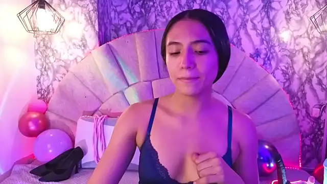  emma miller  online show from May 2026 11:46:01 AM