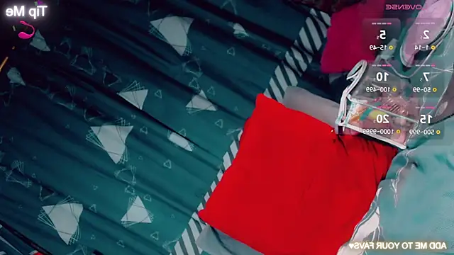 Snapshot of CharlotteBigCock chatting on October 2025 02:36:02 PM CharlotteBigCock online show from October 2025 02:36:02 PM