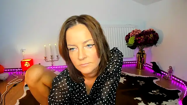 ViciousSiren online show from November 2025 06:17:01 AM