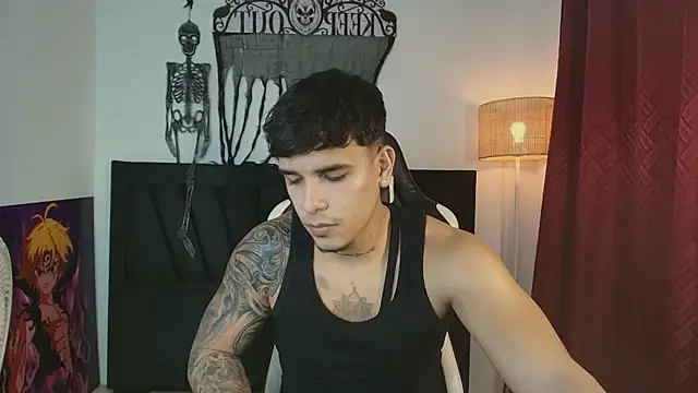 Evan stoner online show from October 2025 05:28:01 AM