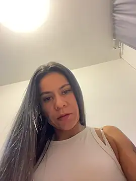 Reggie-Liam online show from November 2025 11:30:01 PM