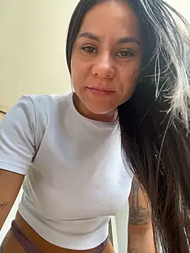 Reggie-Liam online show from April 2026 07:17:02 PM