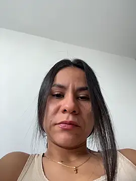 Reggie-Liam online show from June 2026 09:09:01 PM