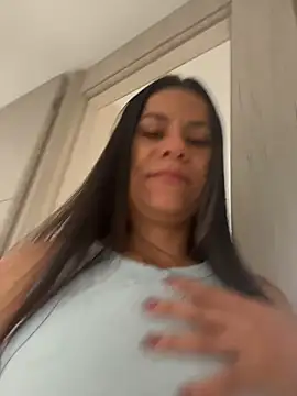 Reggie-Liam online show from February 2026 06:08:01 PM