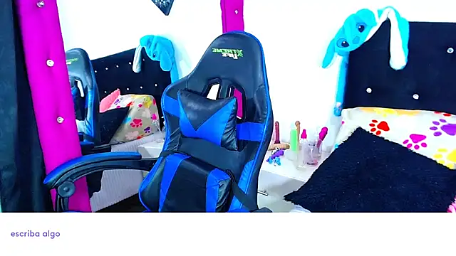 Jenng18 online show from February 2026 08:32:02 PM