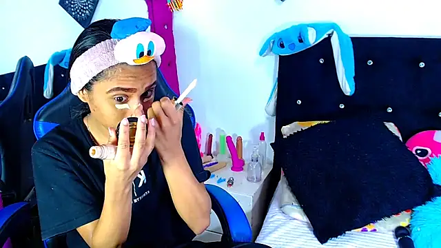 Jenng18 online show from March 2026 11:28:02 PM