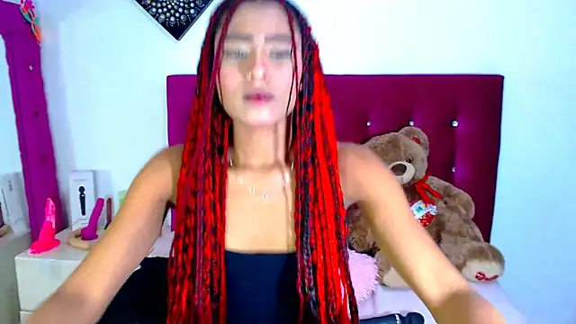 Jenng18 online show from September 2025 10:59:02 PM